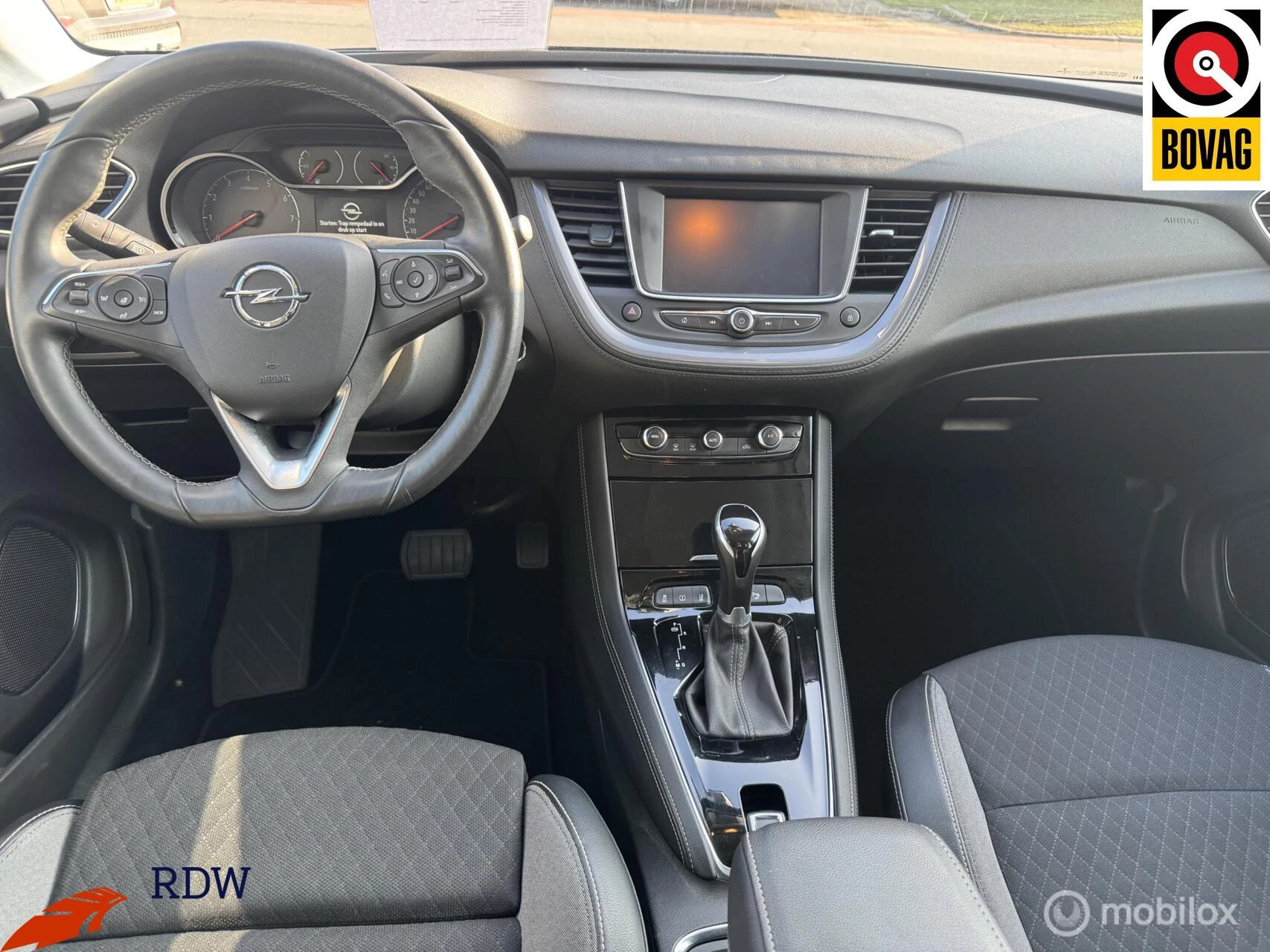 Hoofdafbeelding Opel Grandland X