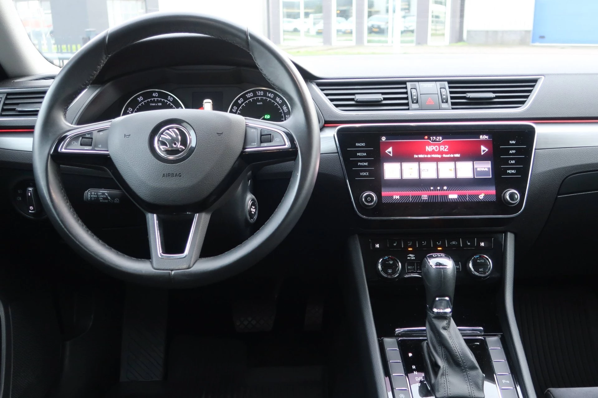 Hoofdafbeelding Škoda Superb