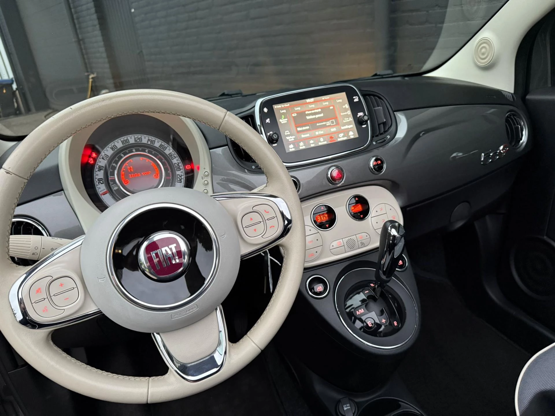 Hoofdafbeelding Fiat 500C