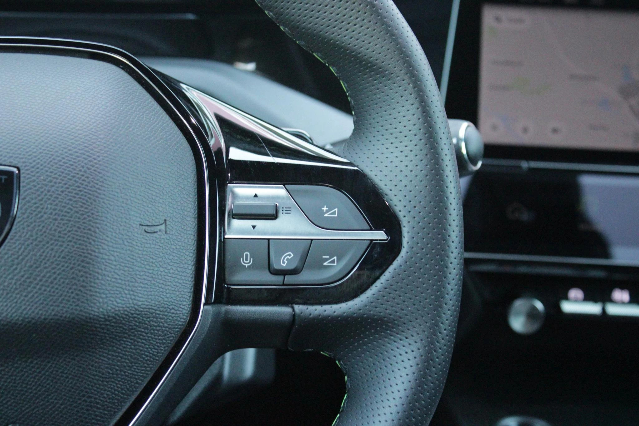 Hoofdafbeelding Peugeot 408