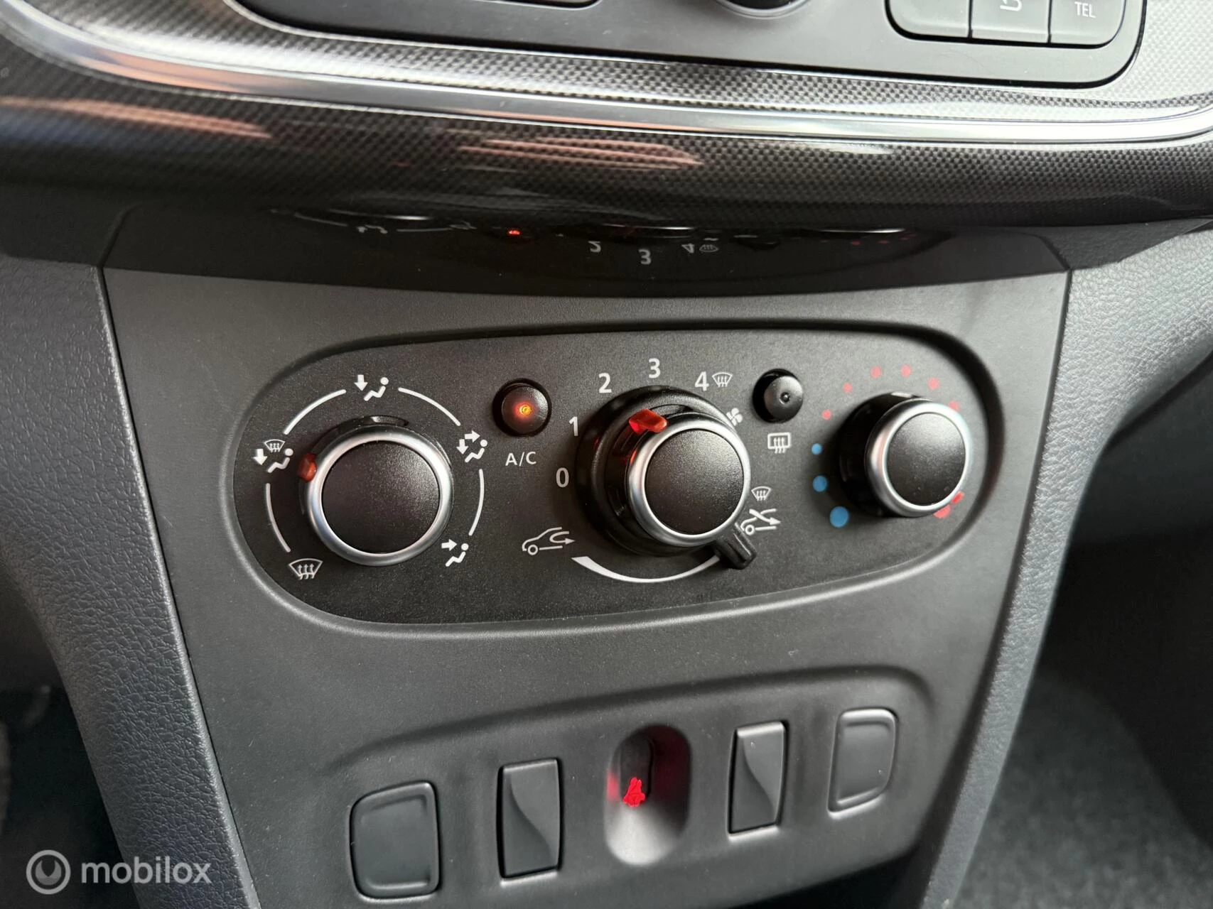 Hoofdafbeelding Dacia Logan