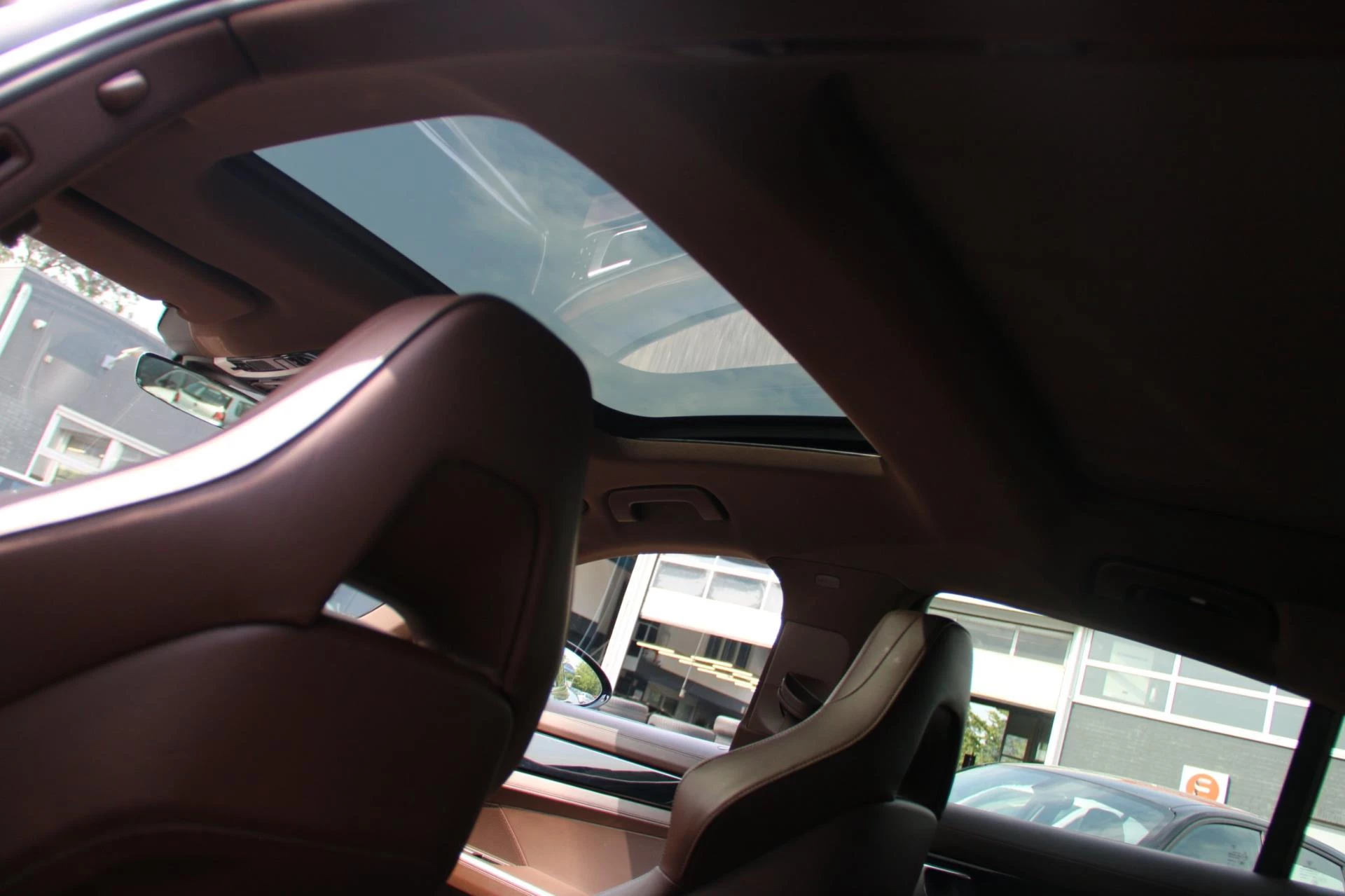 Hoofdafbeelding Porsche Panamera