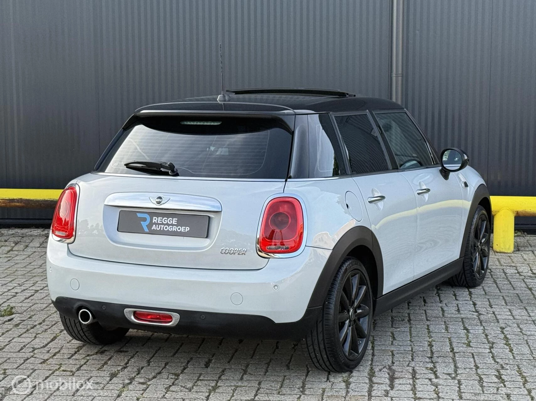Hoofdafbeelding MINI Cooper