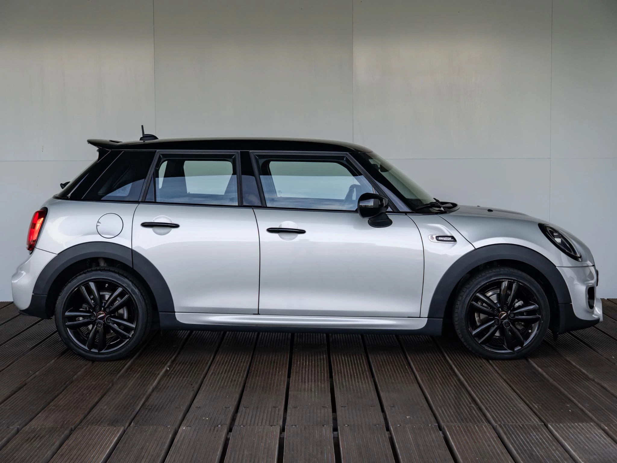 Hoofdafbeelding MINI 5-deurs