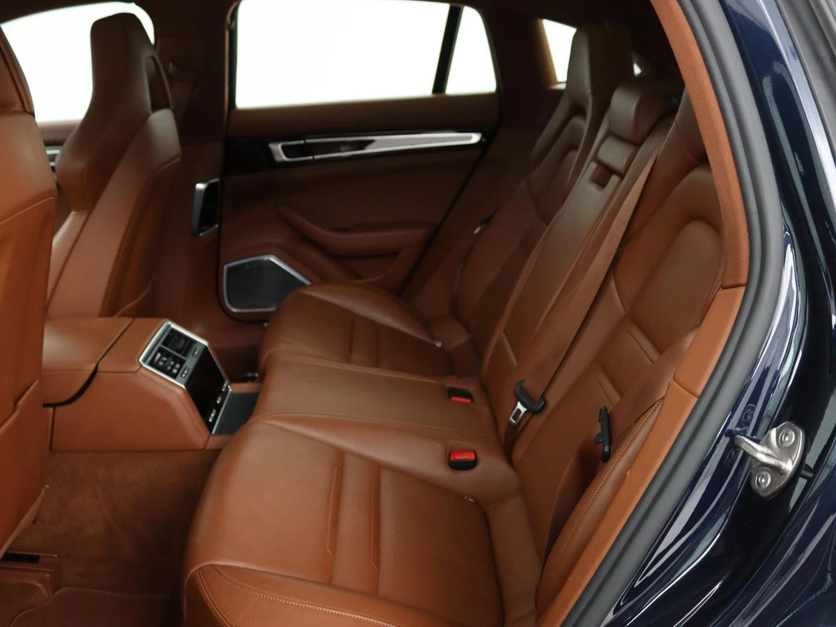 Hoofdafbeelding Porsche Panamera