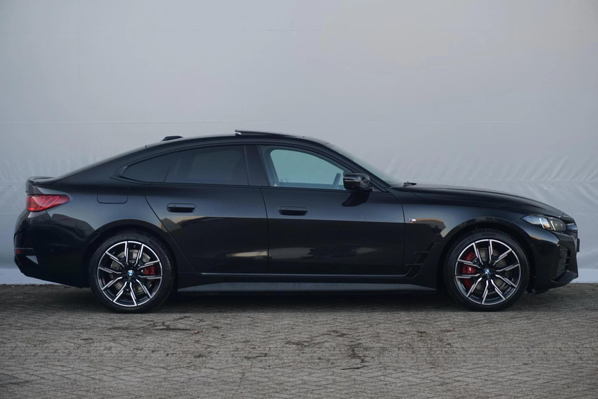 Hoofdafbeelding BMW i4