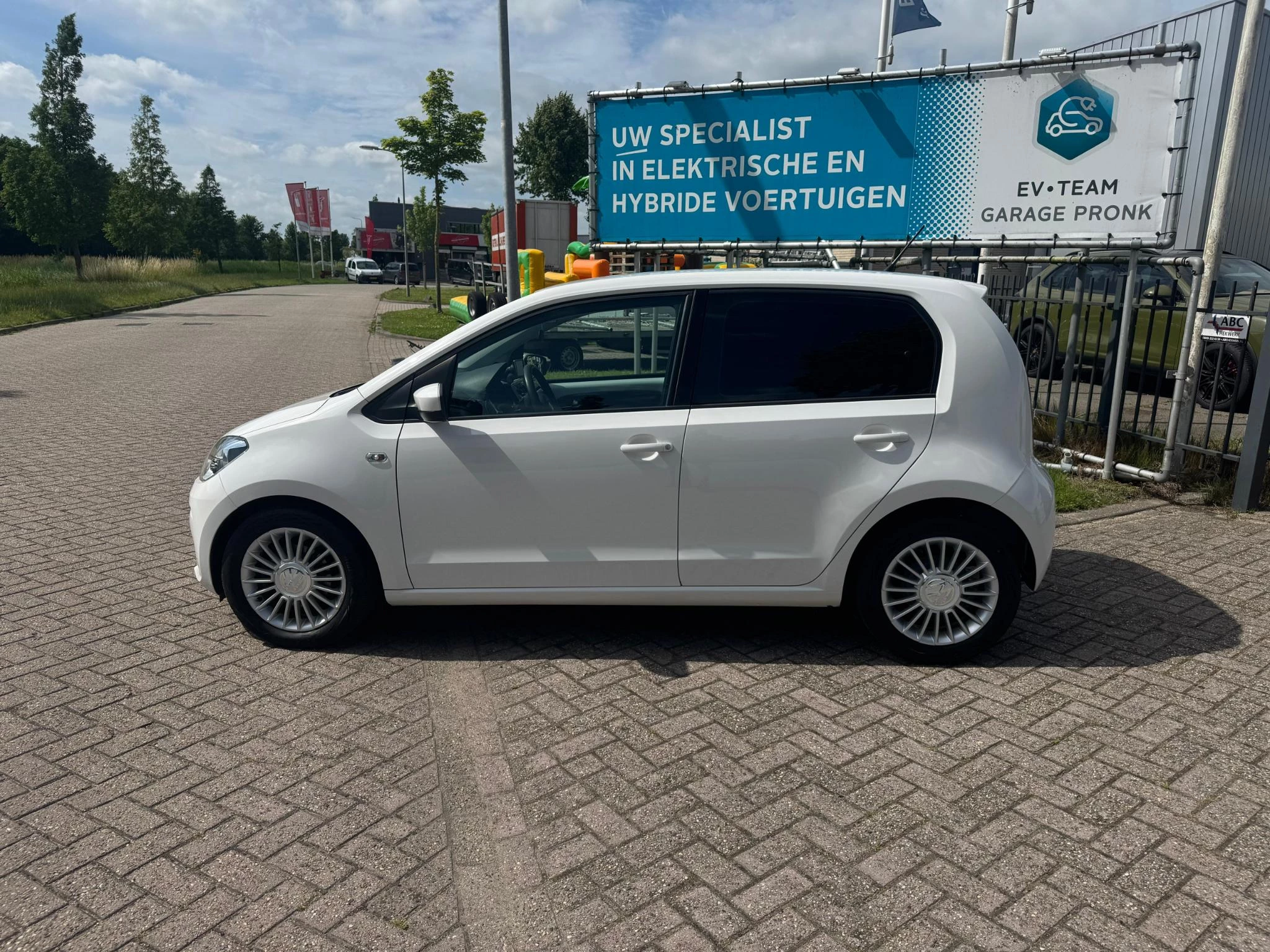 Hoofdafbeelding Volkswagen up!