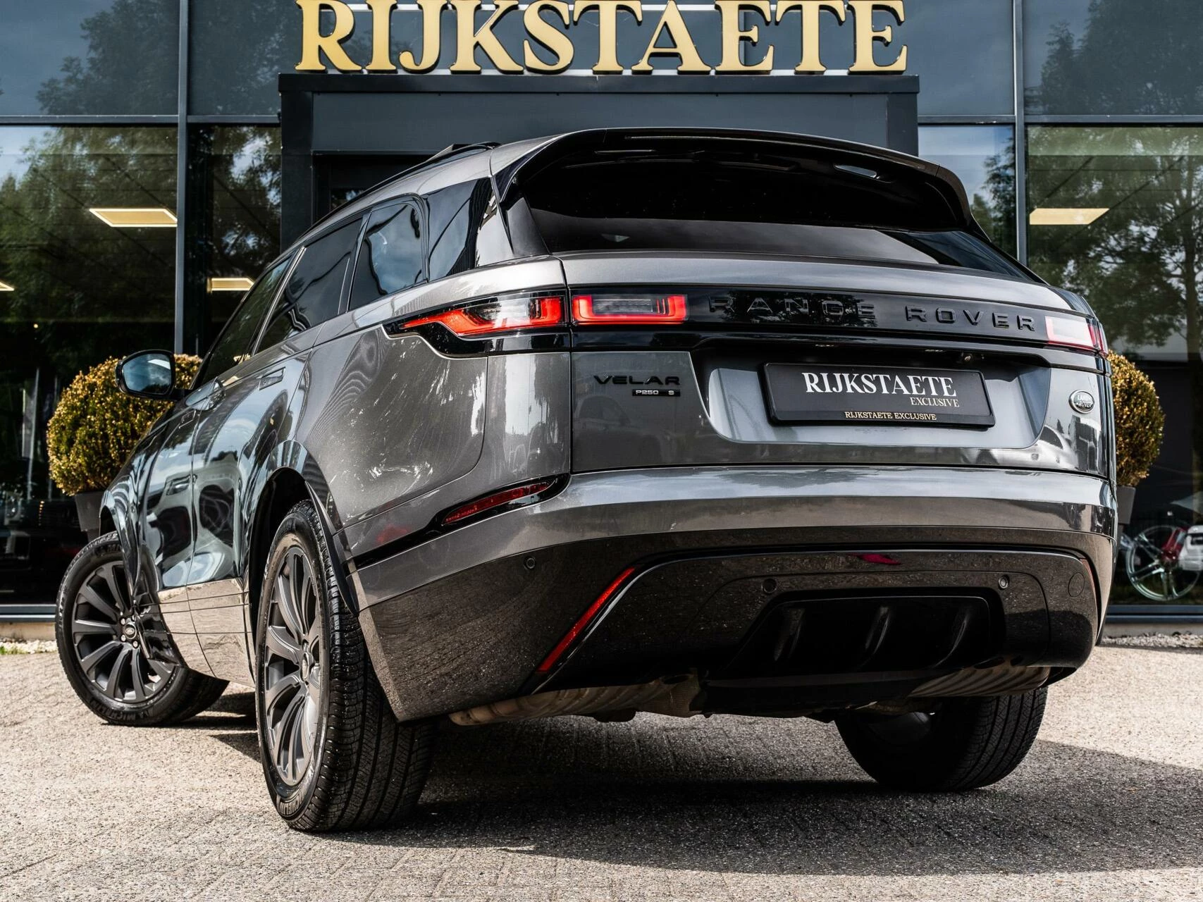 Hoofdafbeelding Land Rover Range Rover Velar