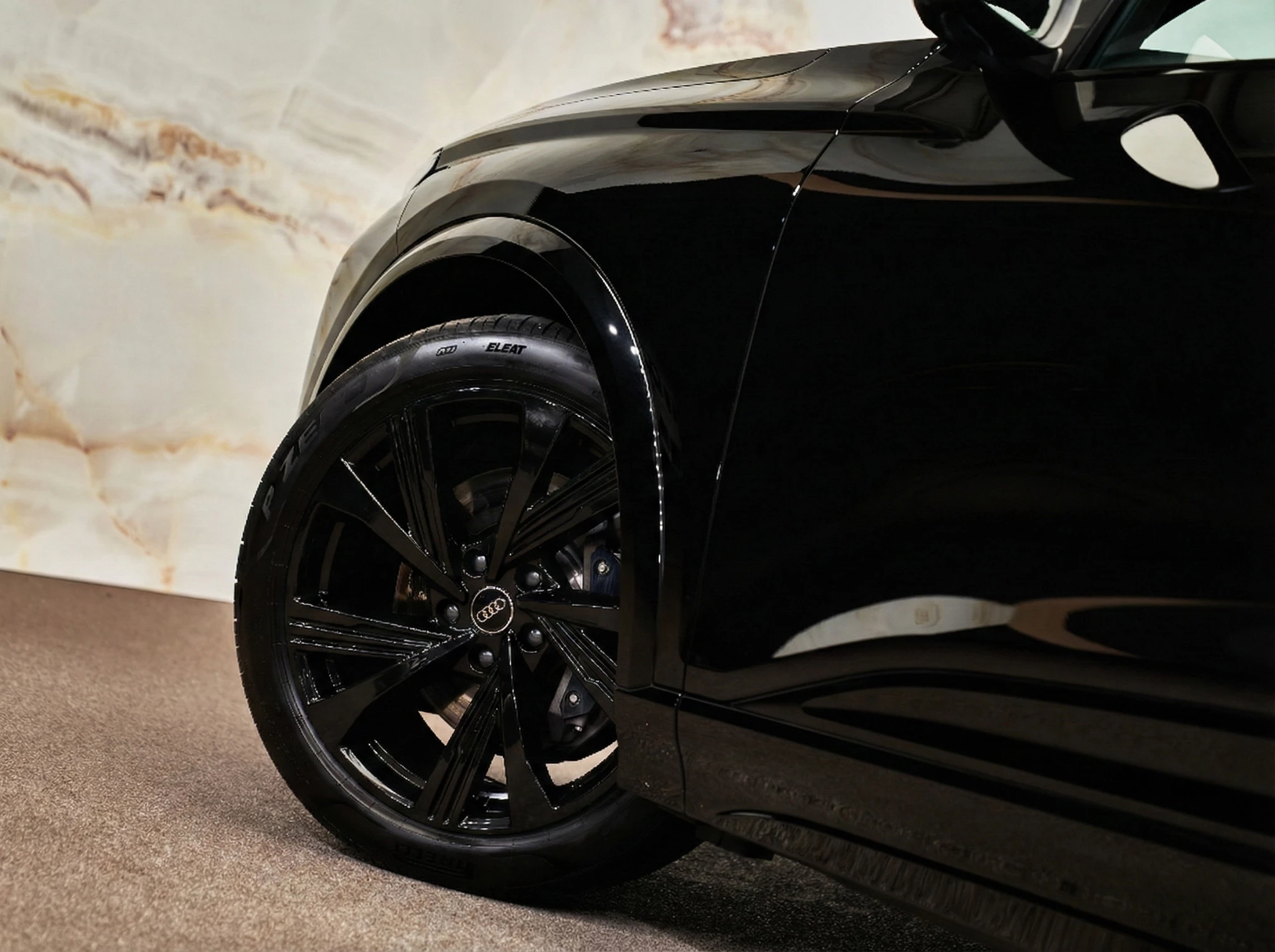 Hoofdafbeelding Audi SQ6 e-tron