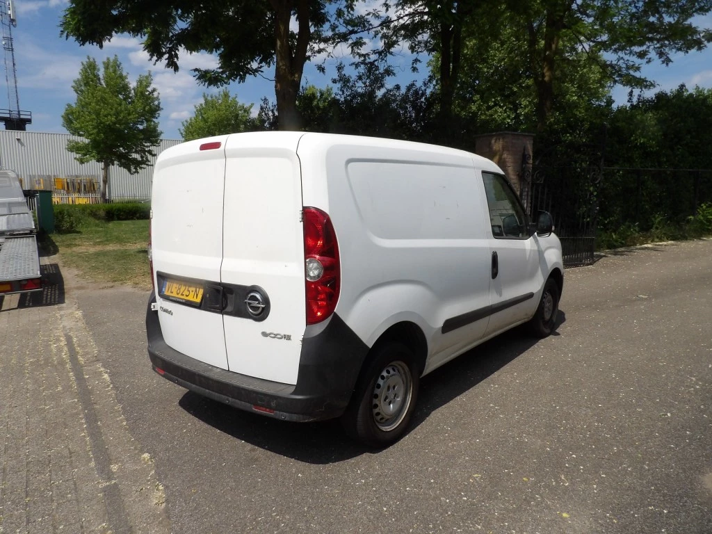 Hoofdafbeelding Opel Combo