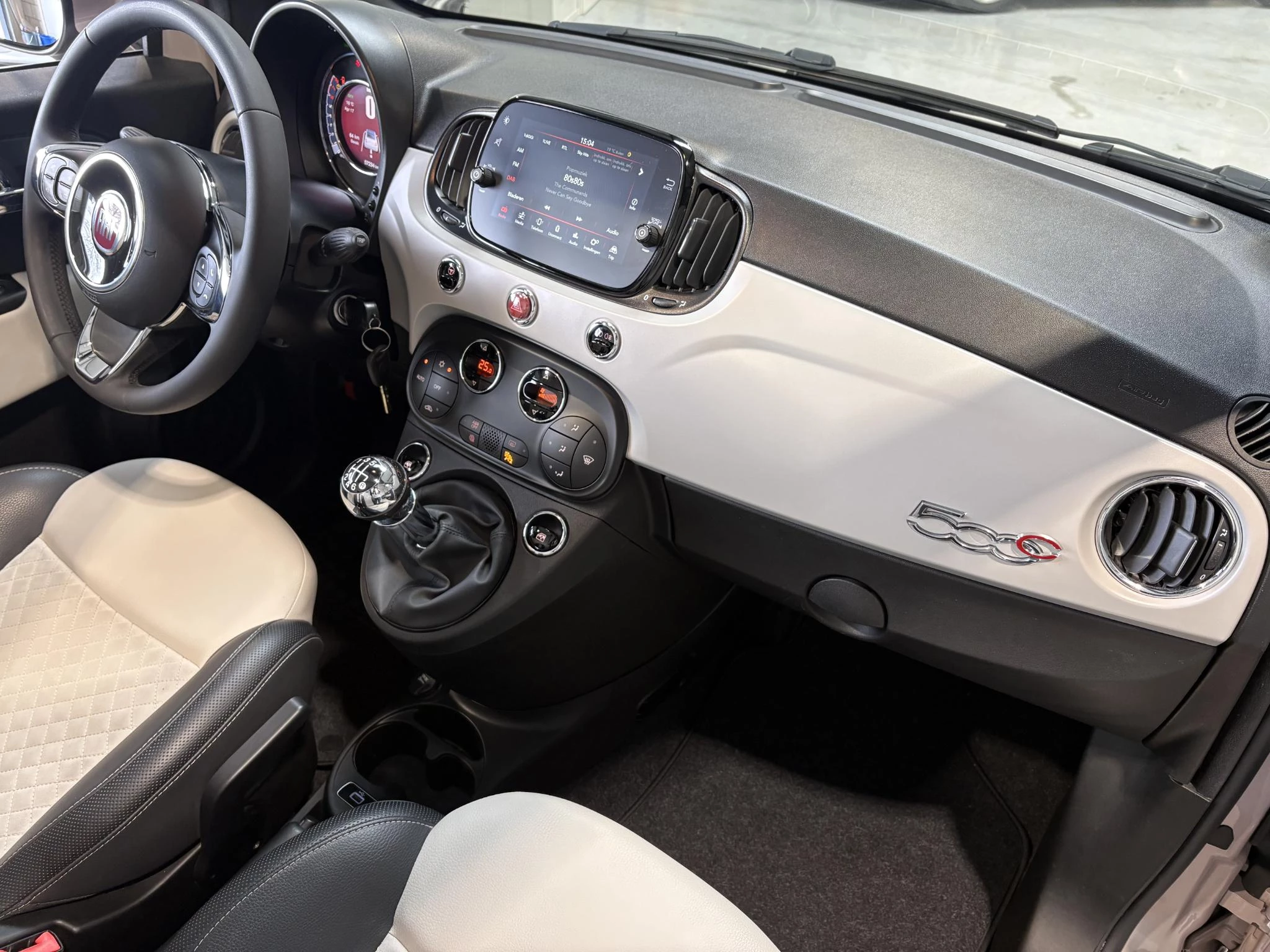 Hoofdafbeelding Fiat 500C