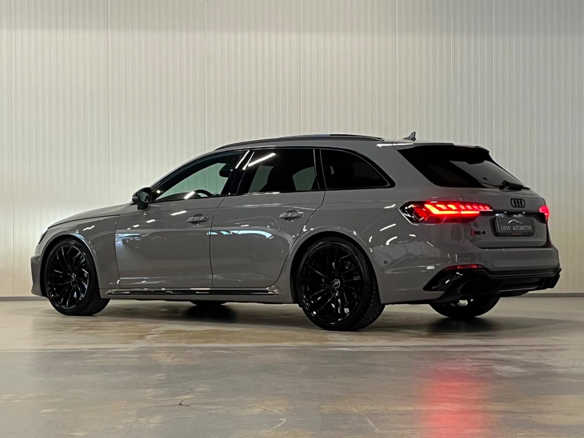 Hoofdafbeelding Audi RS4