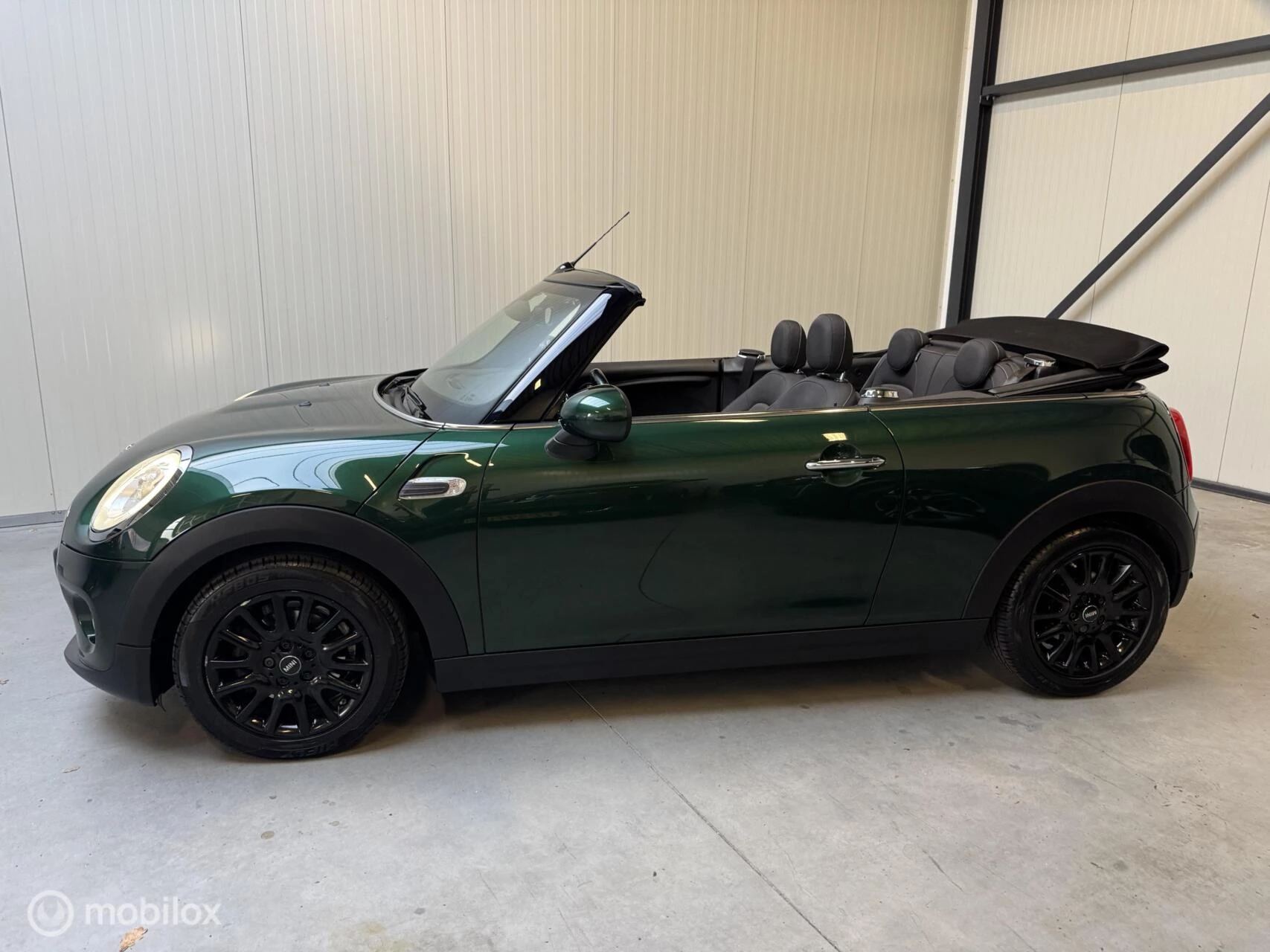 Hoofdafbeelding MINI Cooper Cabrio