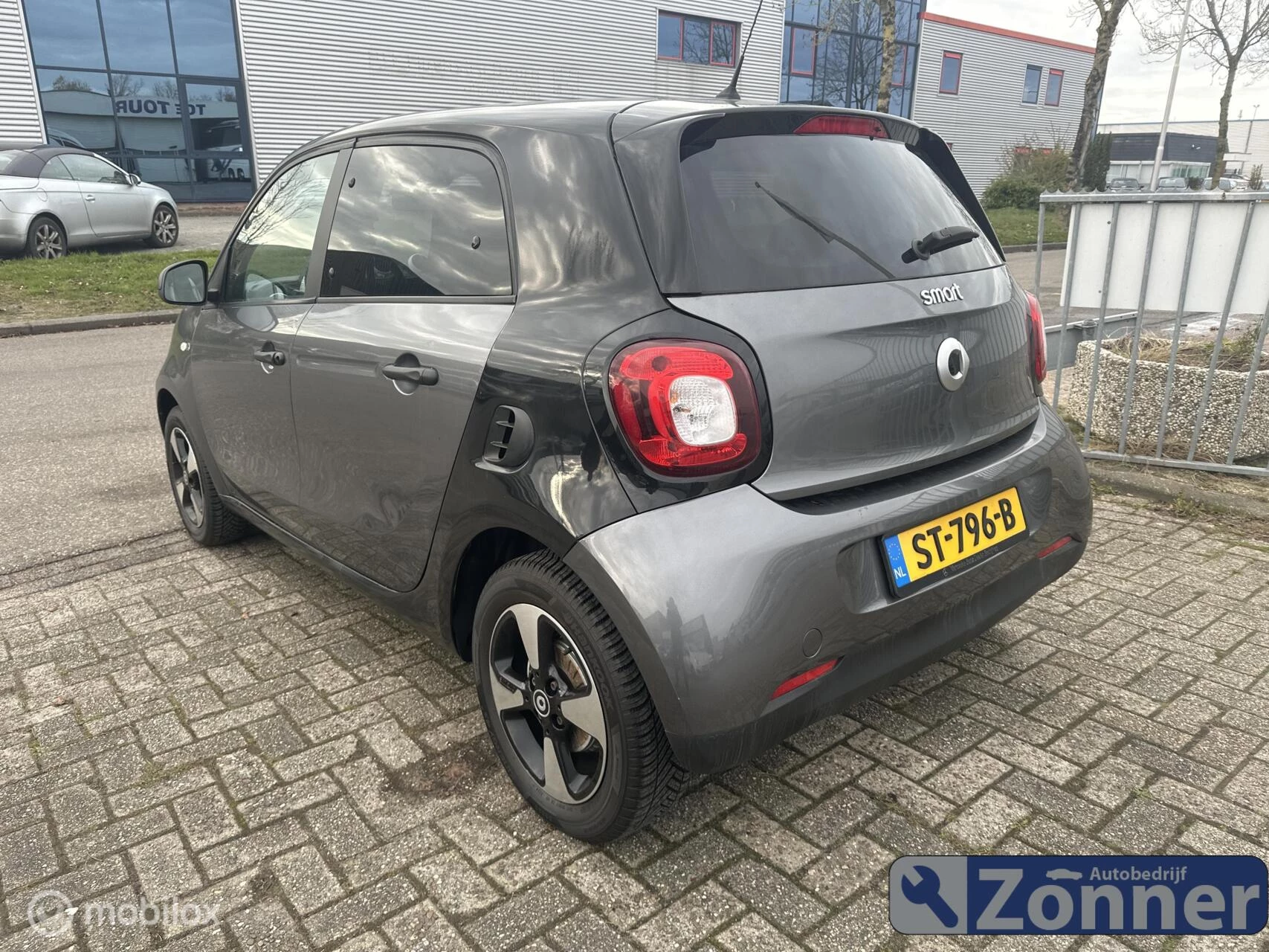 Hoofdafbeelding smart Forfour