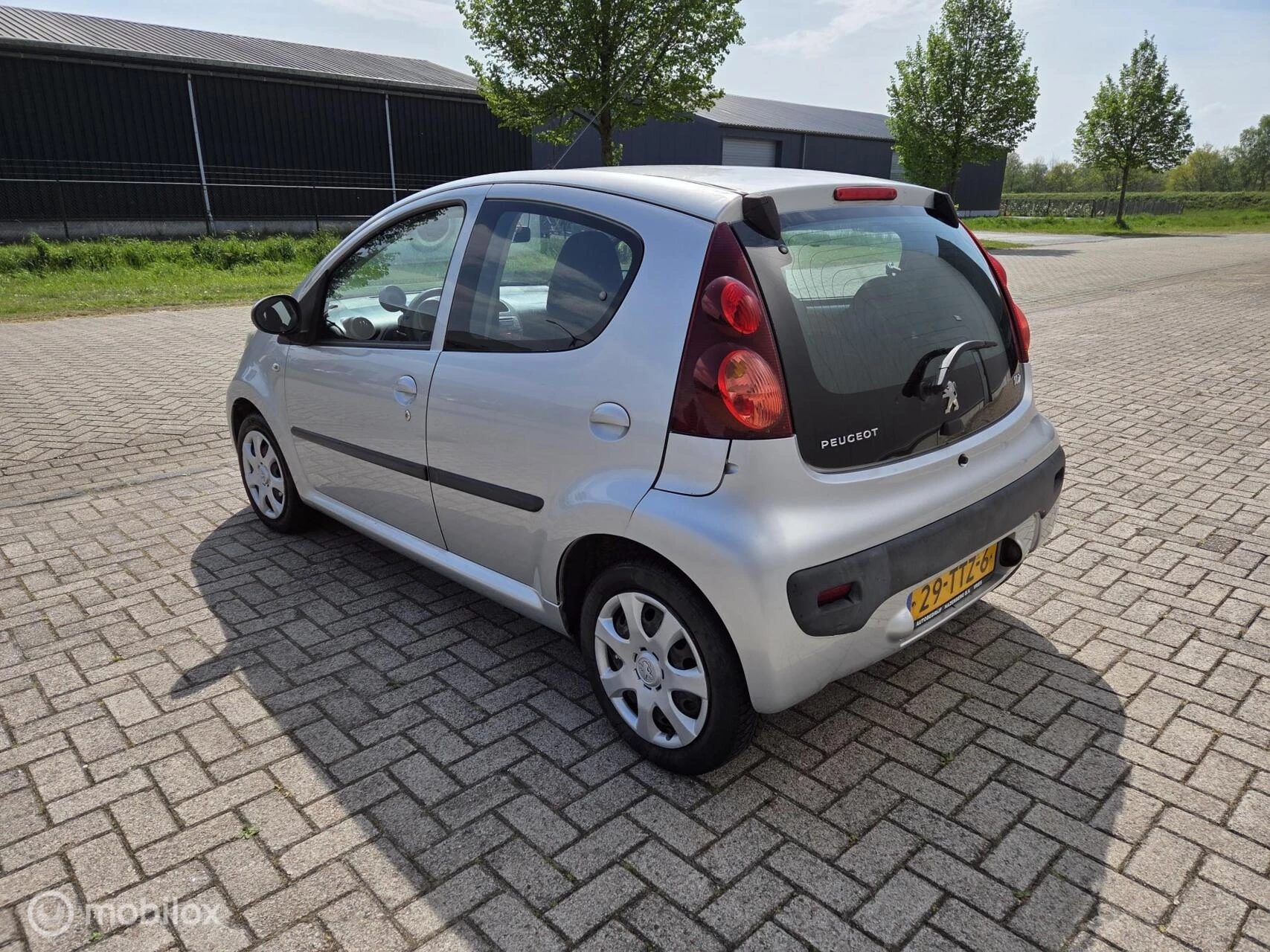 Hoofdafbeelding Peugeot 107