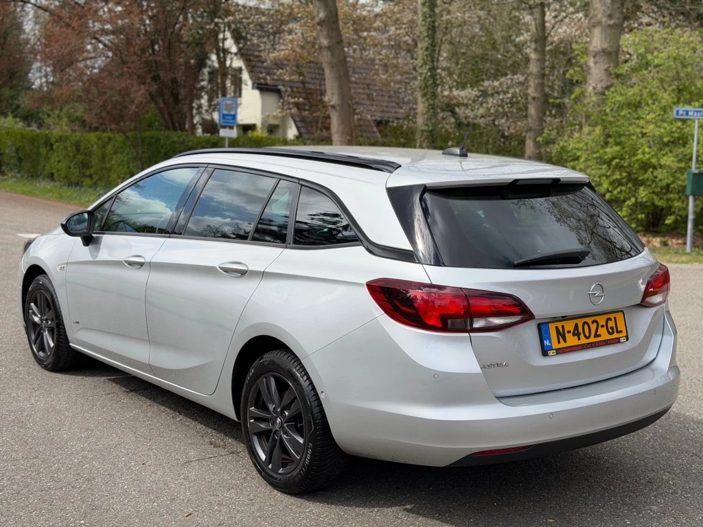 Hoofdafbeelding Opel Astra