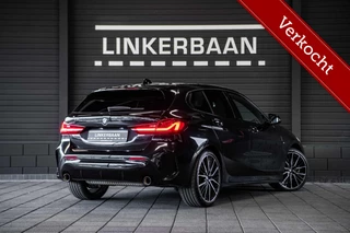 BMW 1-serie 120i | M Sport | PDC | LED | 19 inch |