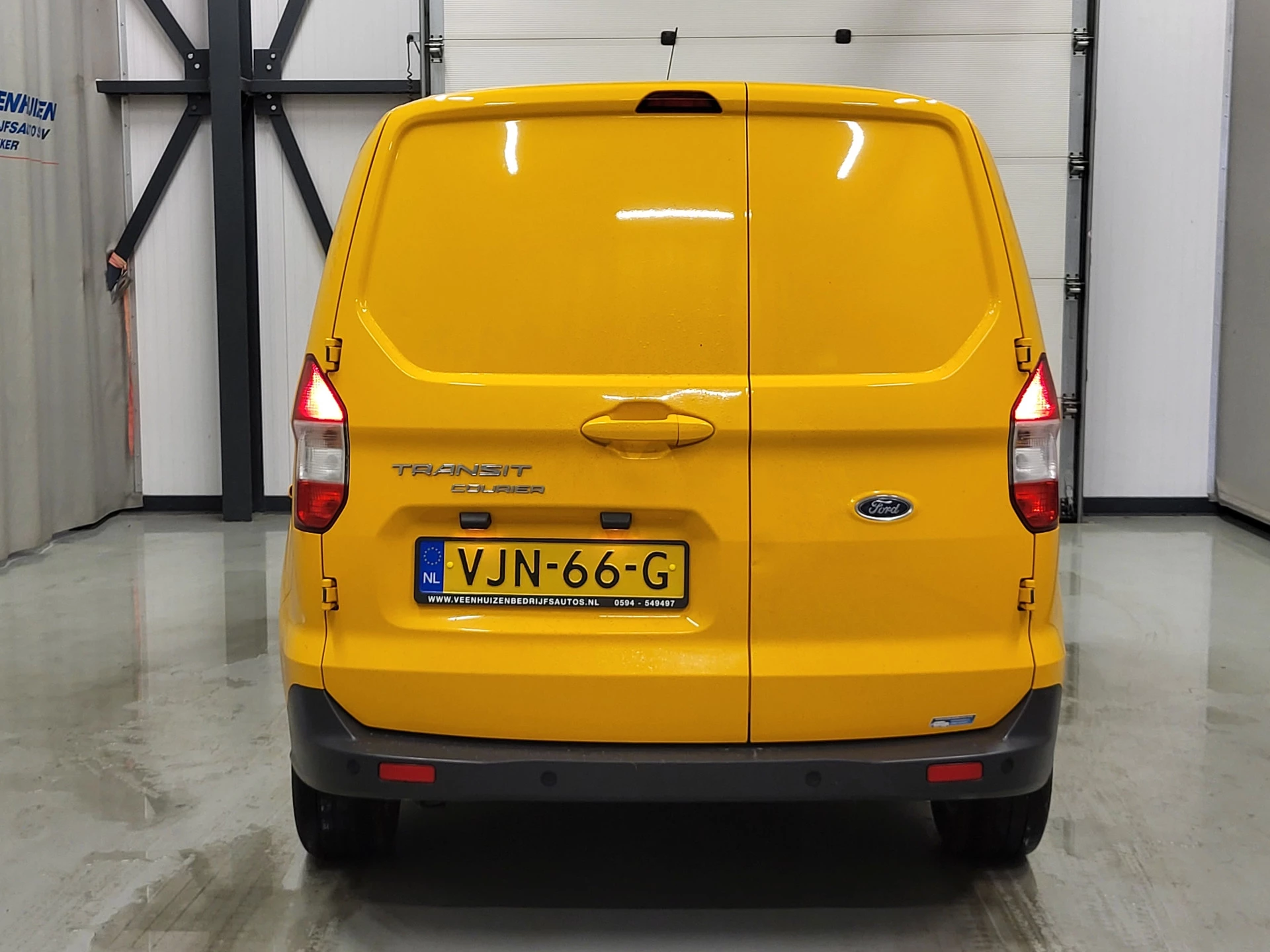 Hoofdafbeelding Ford Transit Courier