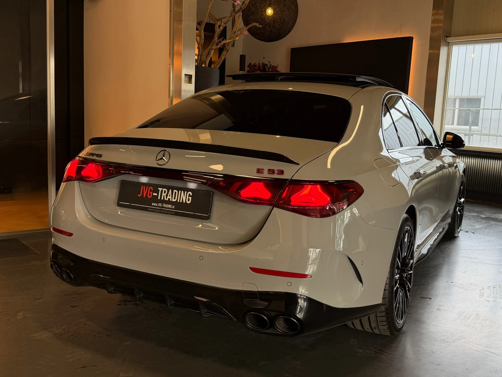 Hoofdafbeelding Mercedes-Benz E-Klasse