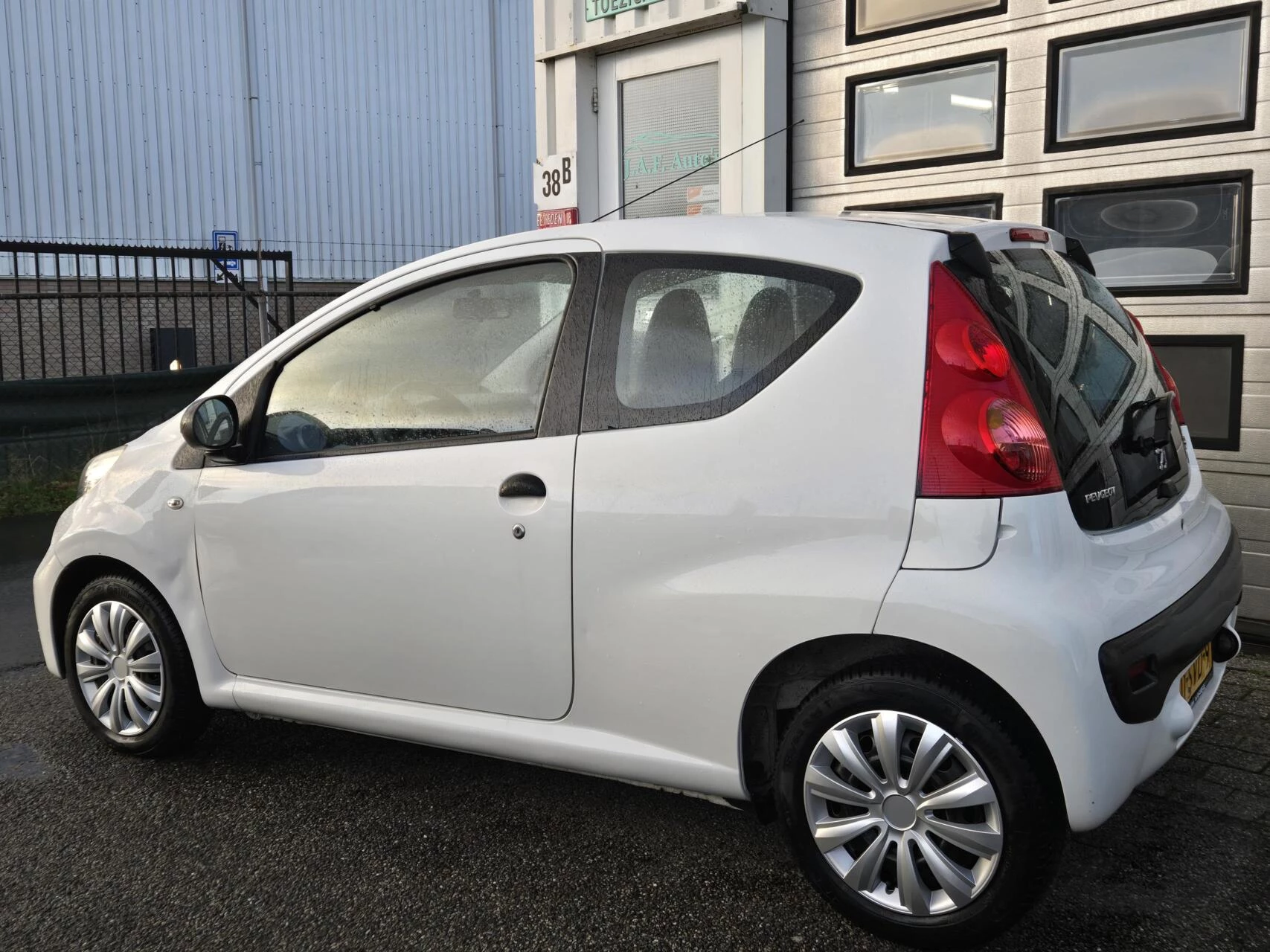 Hoofdafbeelding Peugeot 107
