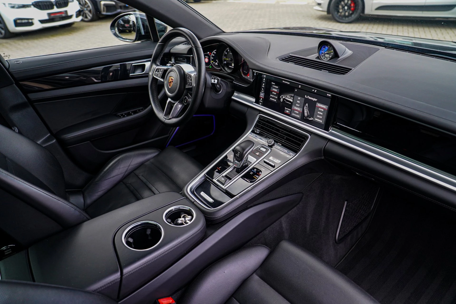 Hoofdafbeelding Porsche Panamera