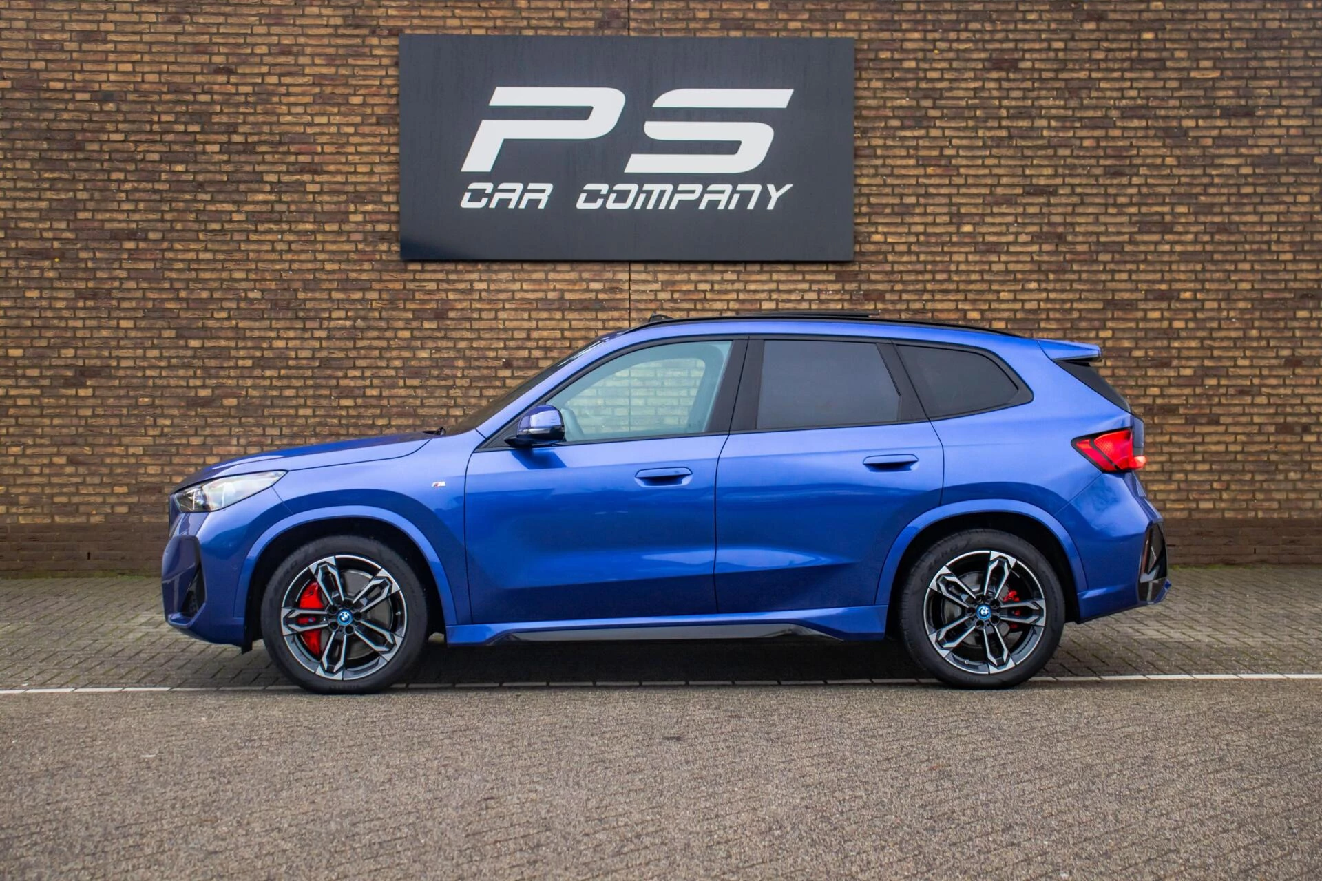 Hoofdafbeelding BMW iX1