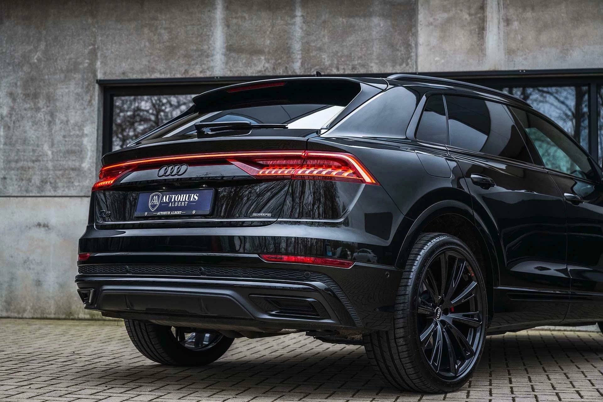 Hoofdafbeelding Audi Q8