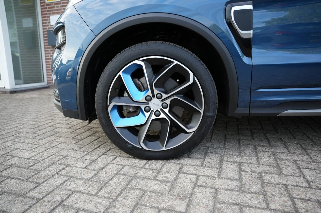 Hoofdafbeelding Lynk & Co 01