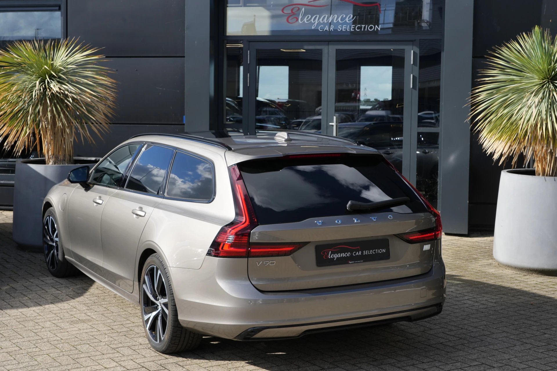 Hoofdafbeelding Volvo V90