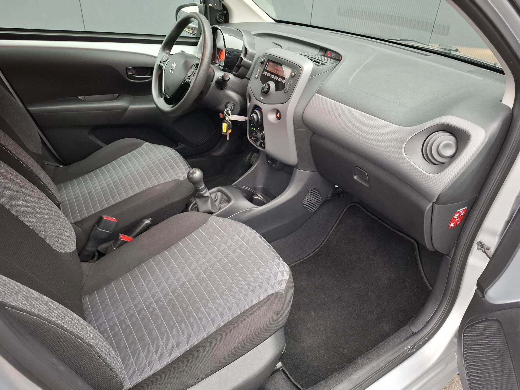 Hoofdafbeelding Peugeot 108