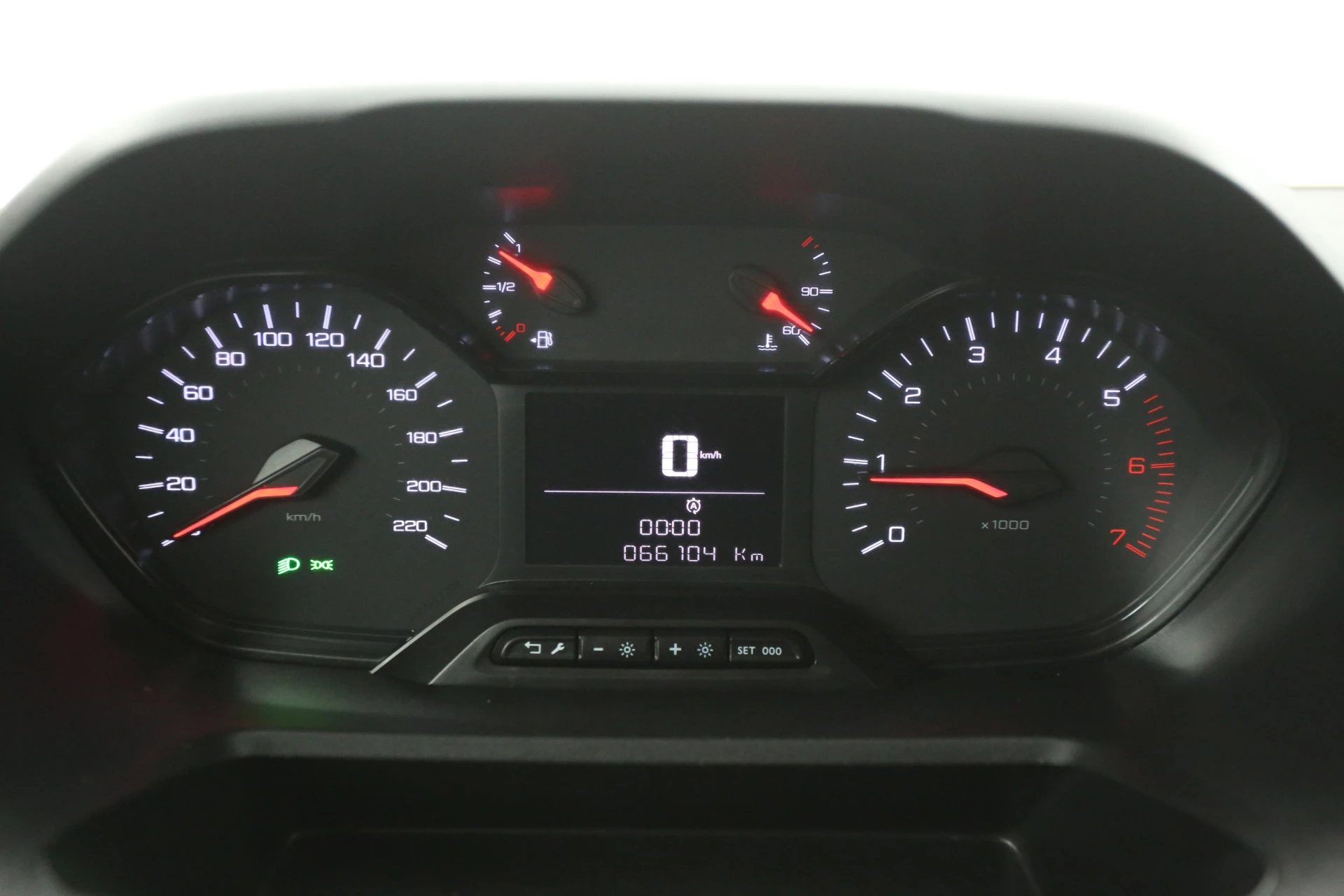 Hoofdafbeelding Peugeot Partner
