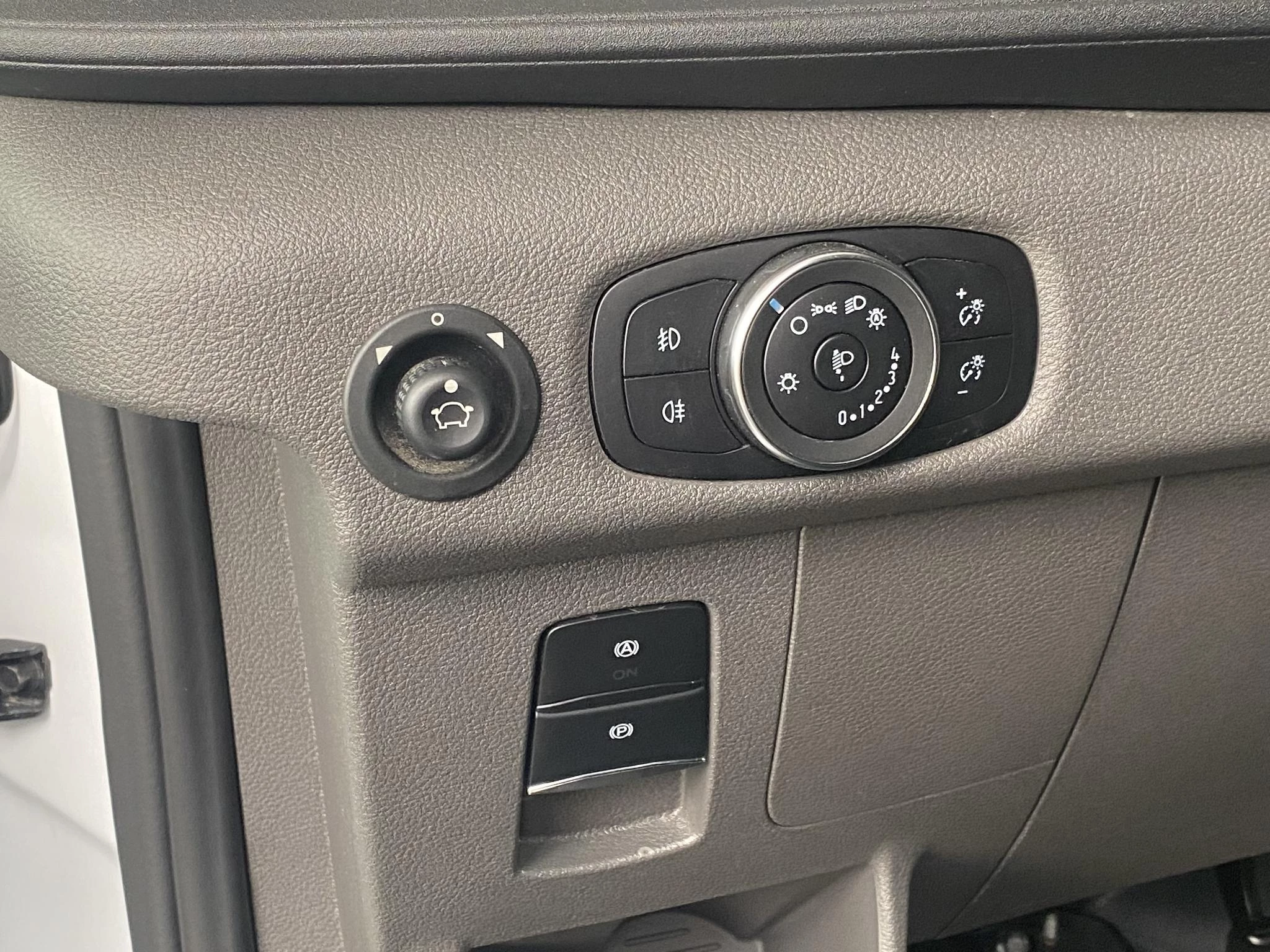 Hoofdafbeelding Ford E-Transit