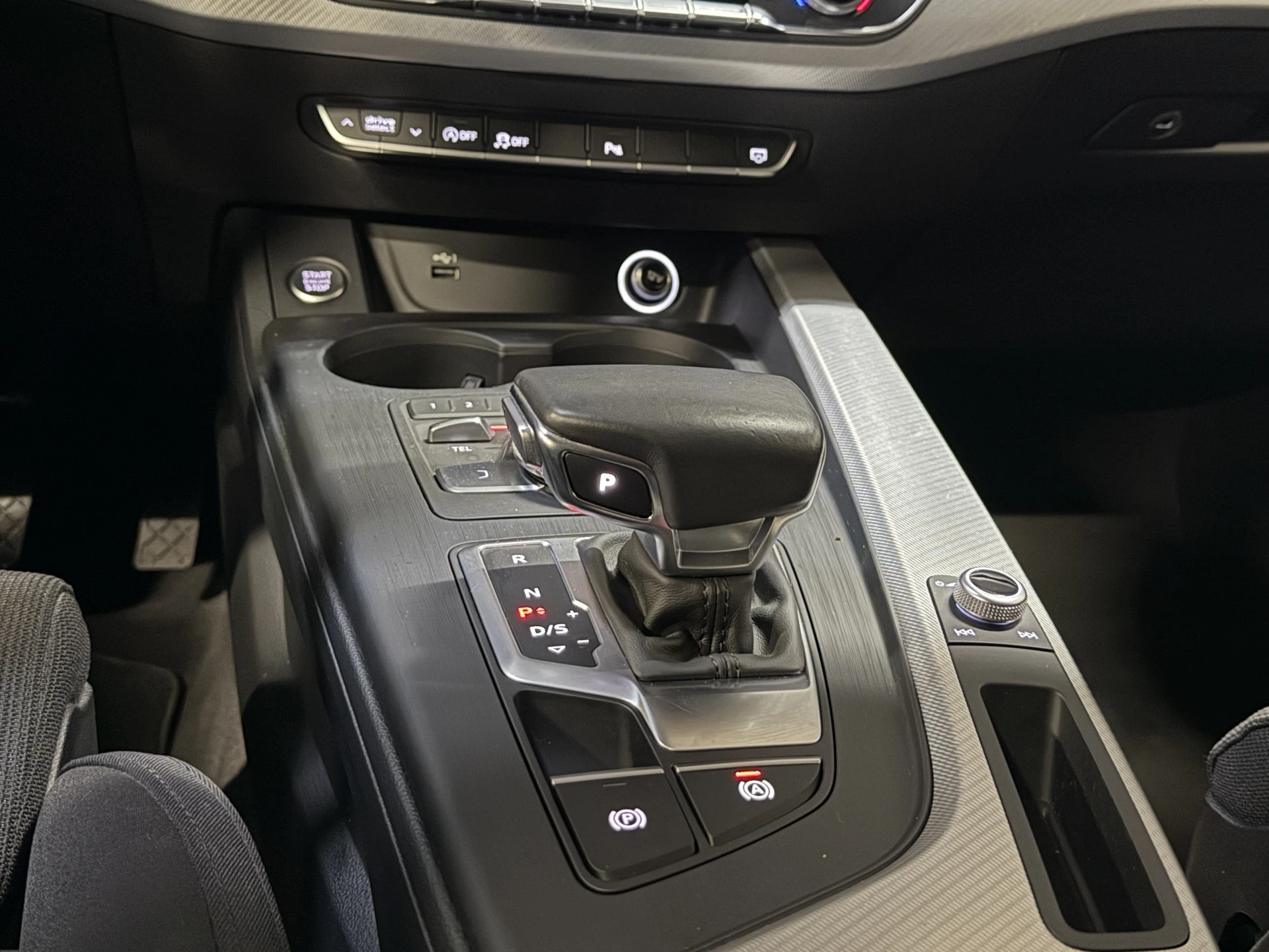 Hoofdafbeelding Audi A4