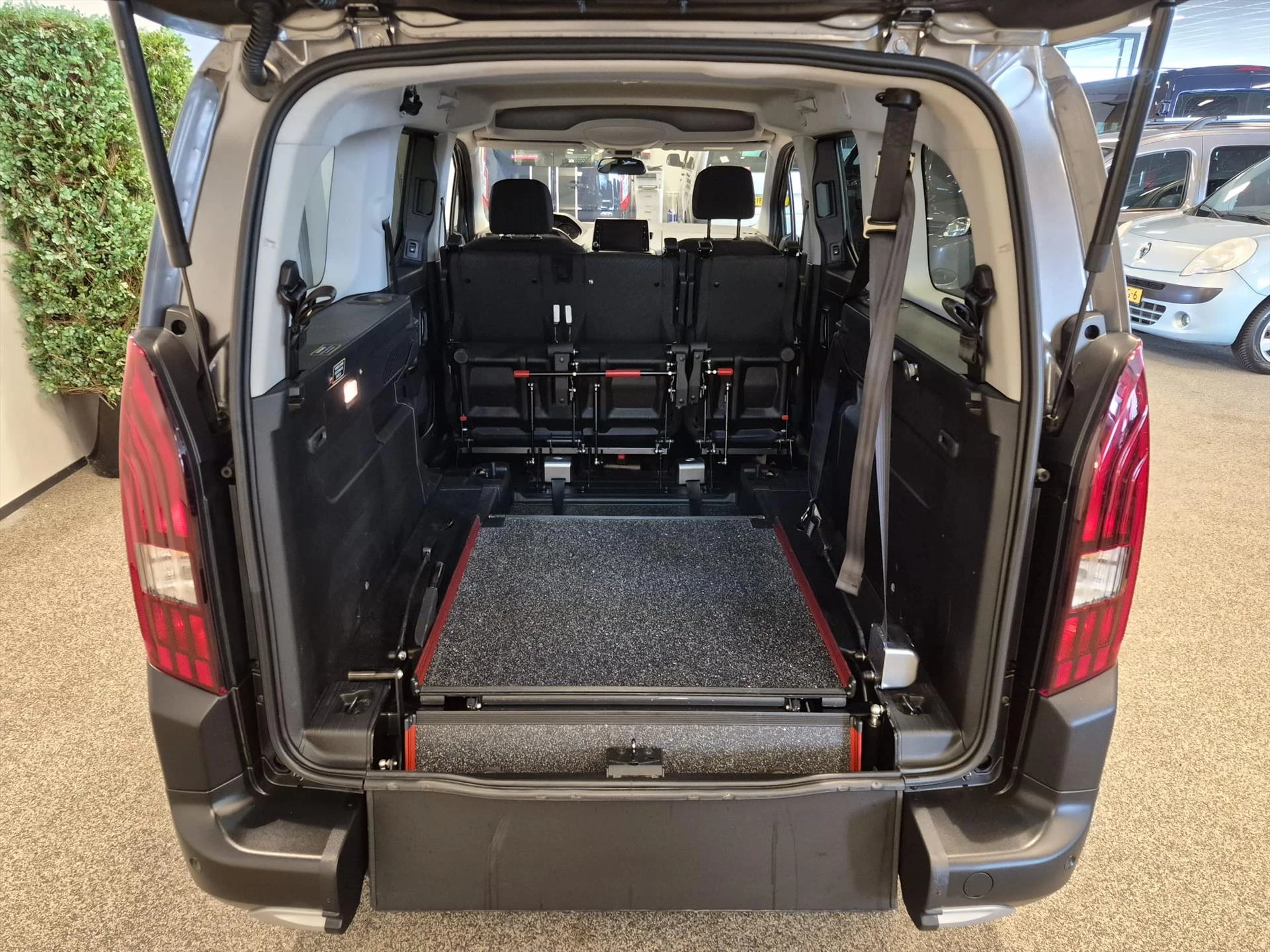 Hoofdafbeelding Peugeot Rifter
