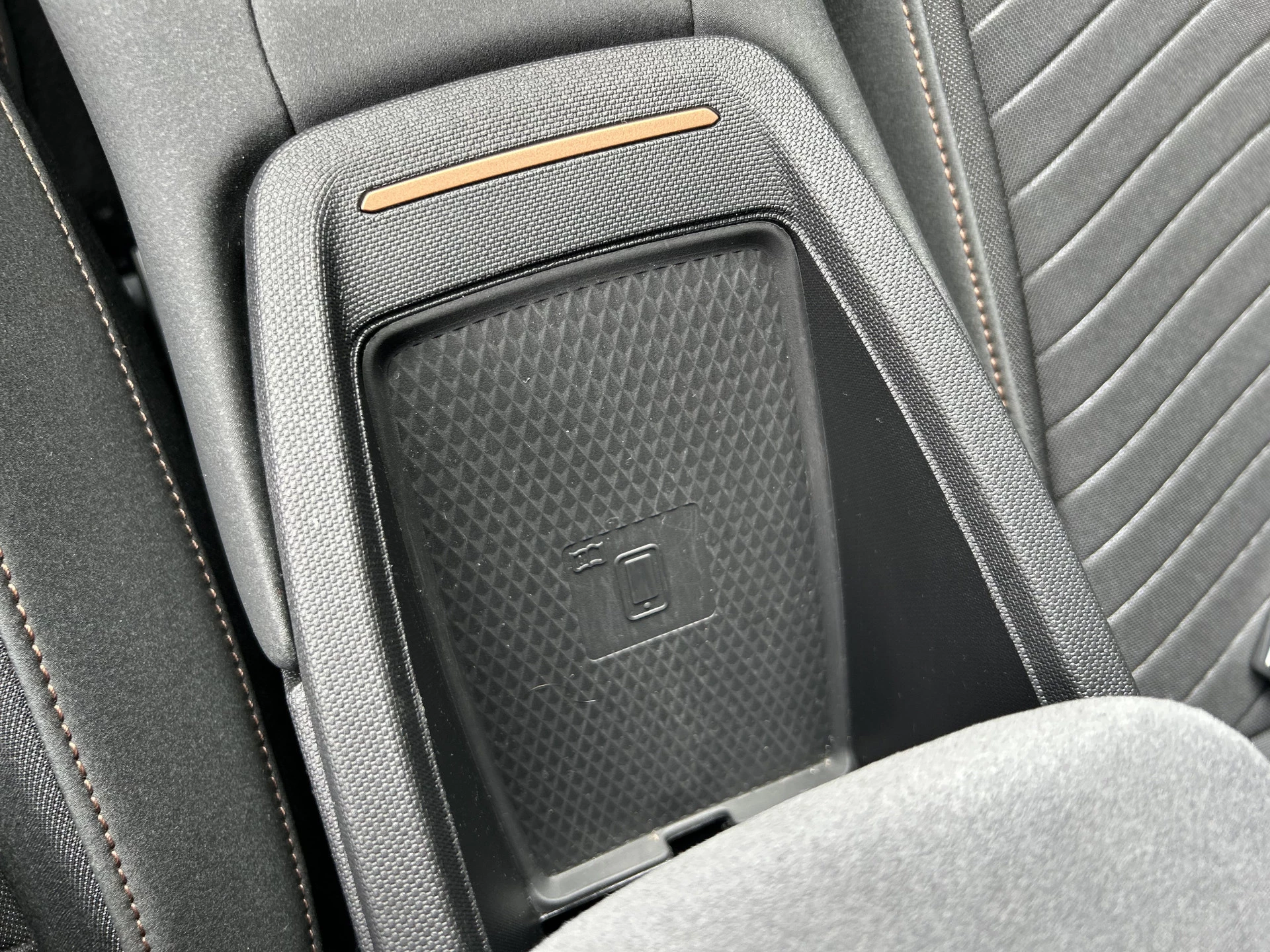 Hoofdafbeelding CUPRA Born