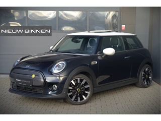 MINI Electric Mini Yours 33 kWh | Panoramadak | Harman Kardon | Head-Up Display | Union Jack | Stoelverwarming | Keyless | Apple Carplay | Navigatie | Camera | Parkeersensoren | Warmtepomp | Leer | Cruise Control | DAB |