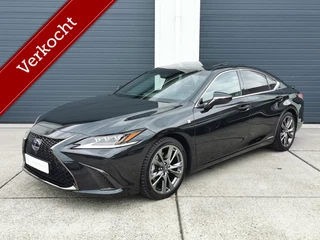 Lexus ES 300h F Sport 2021 Mark-Levinson