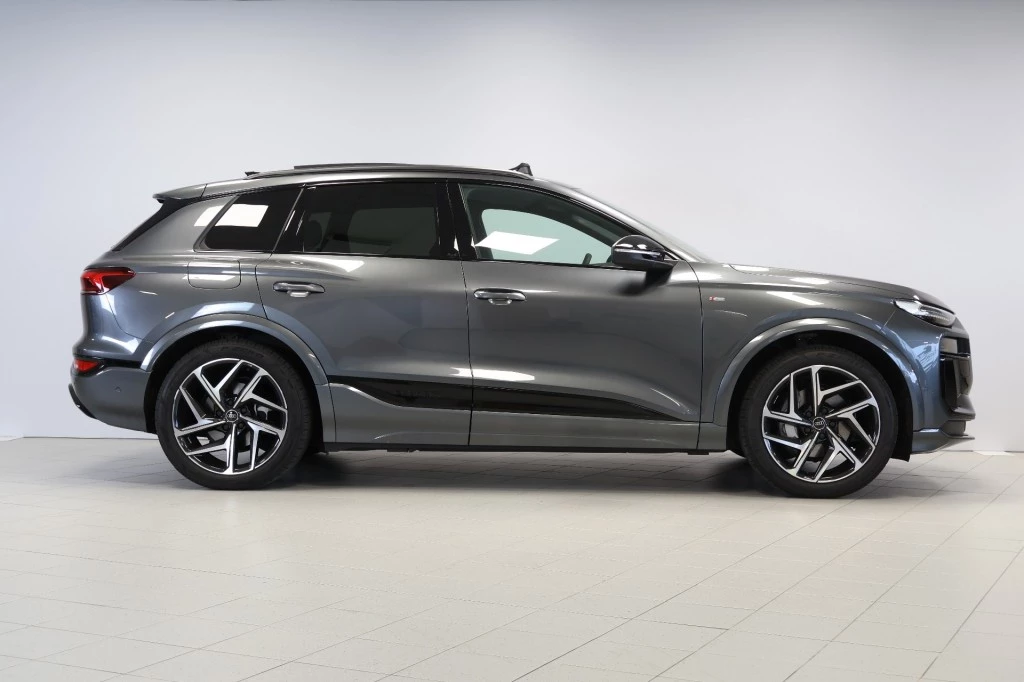 Hoofdafbeelding Audi Q6 e-tron