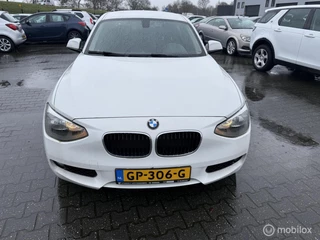 BMW 1-serie 116i wit 6 bak