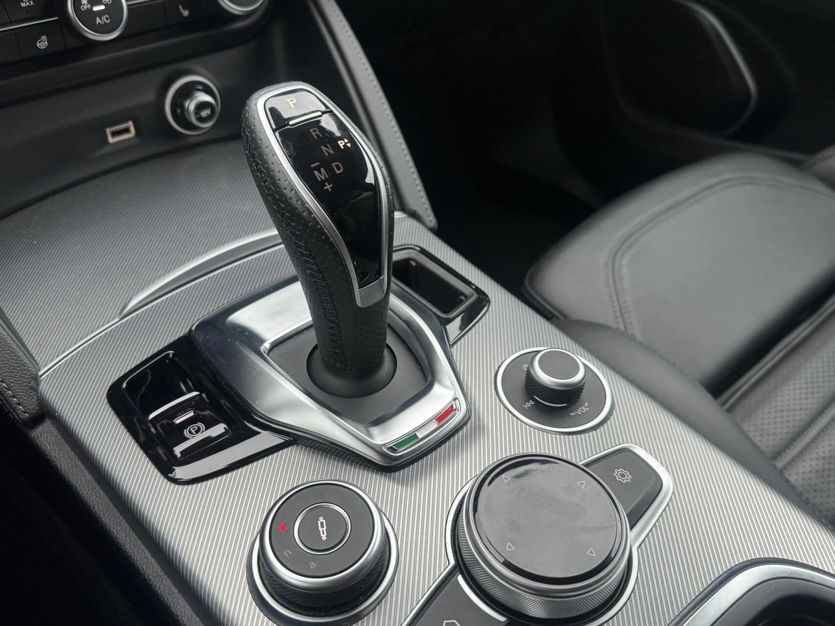 Hoofdafbeelding Alfa Romeo Stelvio