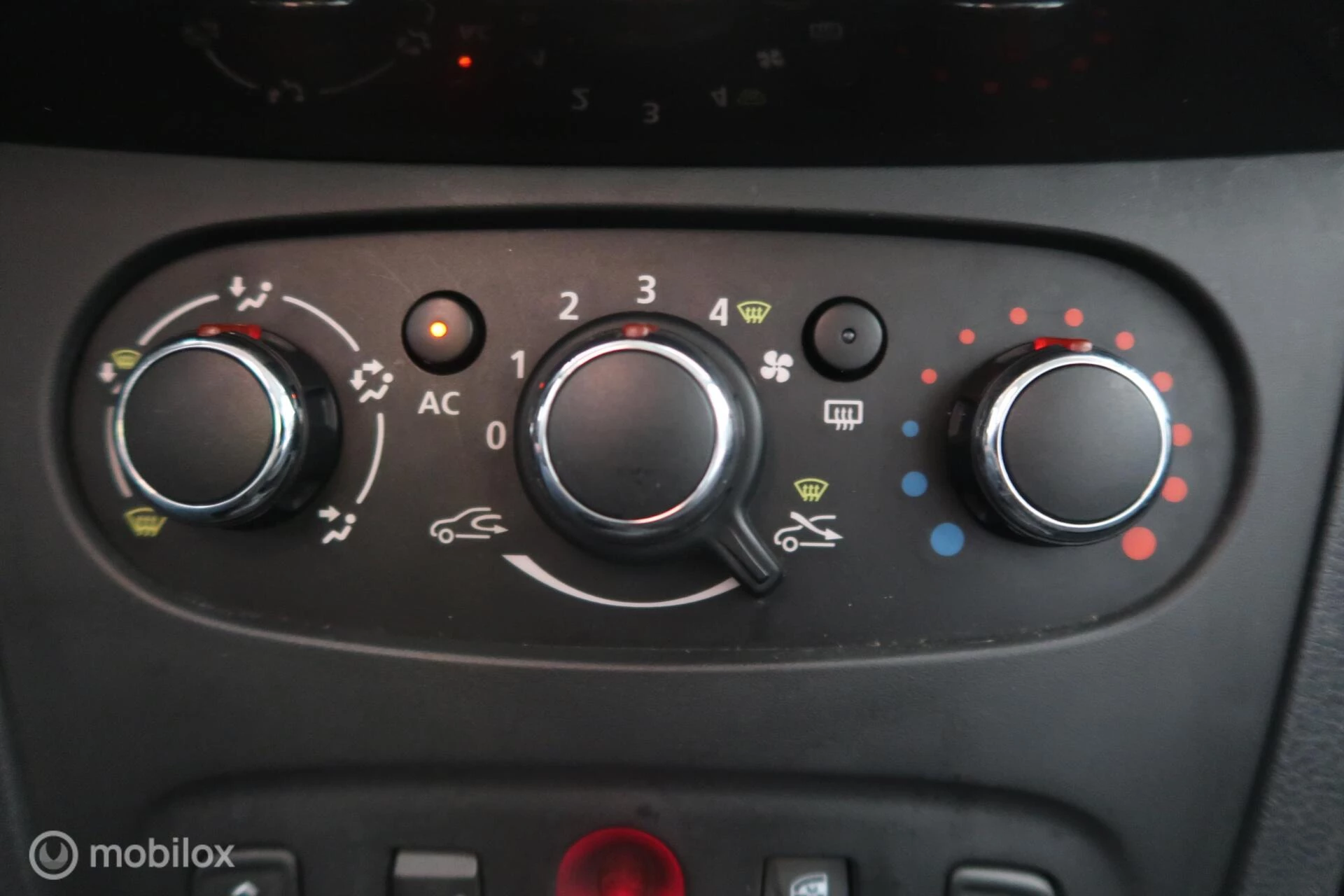 Hoofdafbeelding Dacia Logan