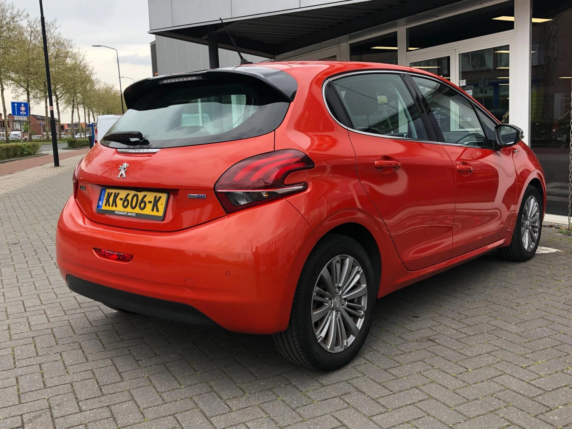 Hoofdafbeelding Peugeot 208