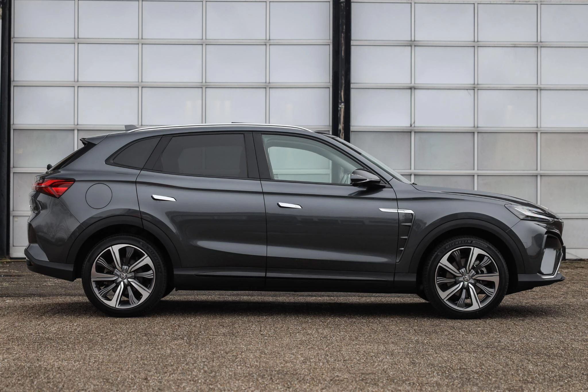 Hoofdafbeelding MG Marvel R