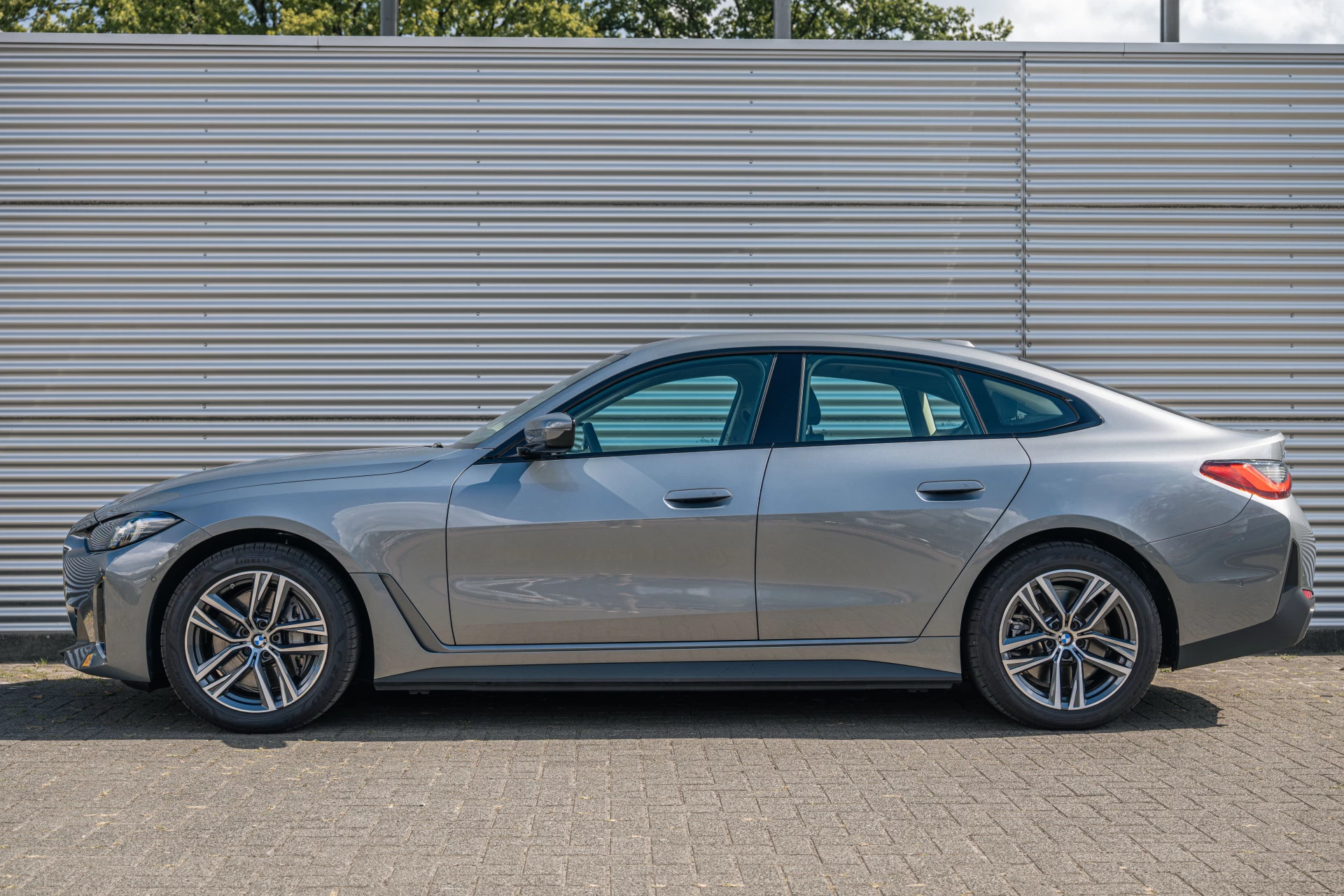 Hoofdafbeelding BMW i4