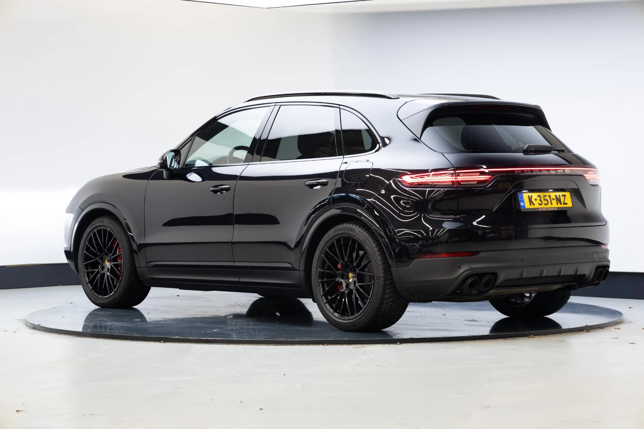 Hoofdafbeelding Porsche Cayenne