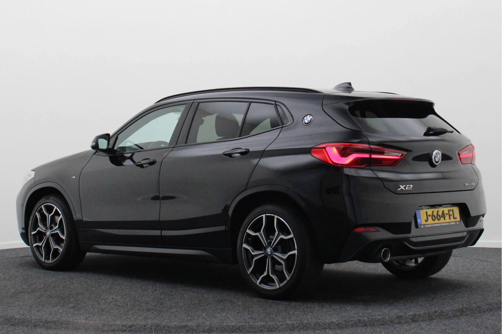 Hoofdafbeelding BMW X2