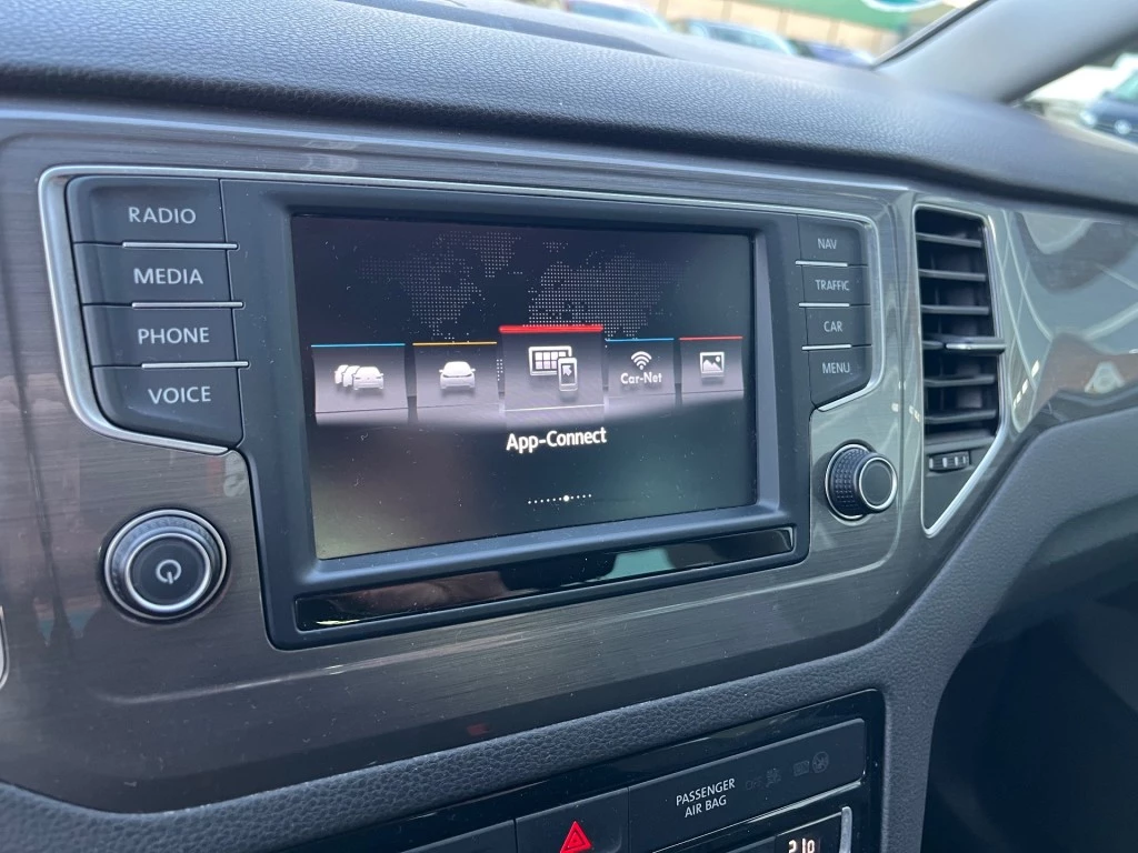 Hoofdafbeelding Volkswagen Golf Sportsvan