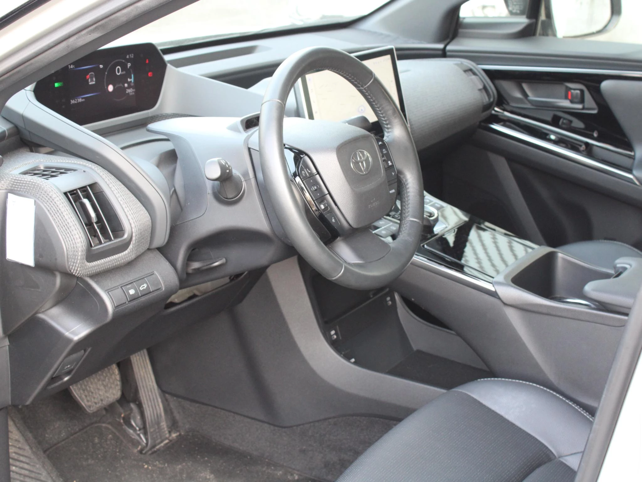 Hoofdafbeelding Toyota bZ4X