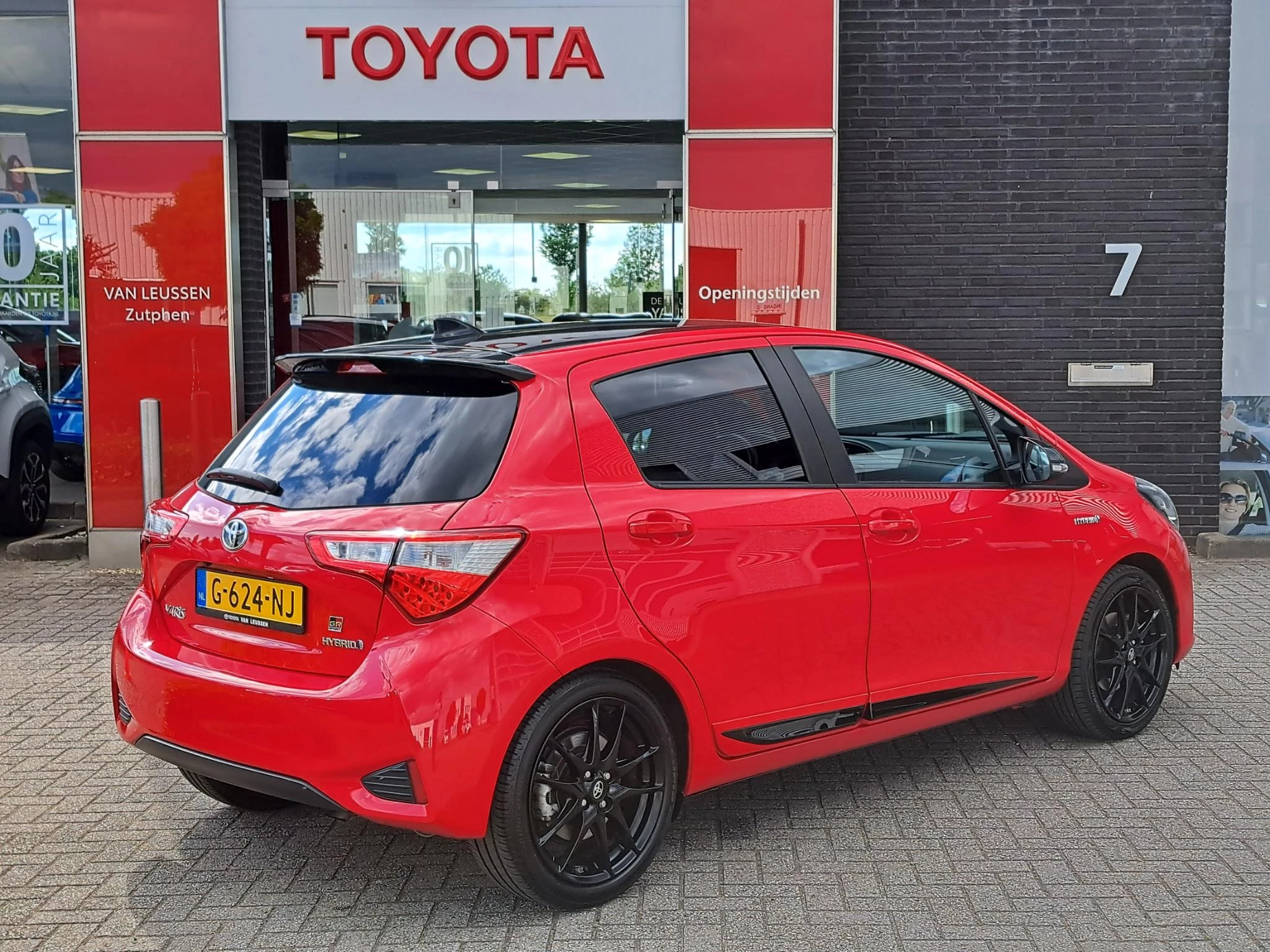 Hoofdafbeelding Toyota Yaris