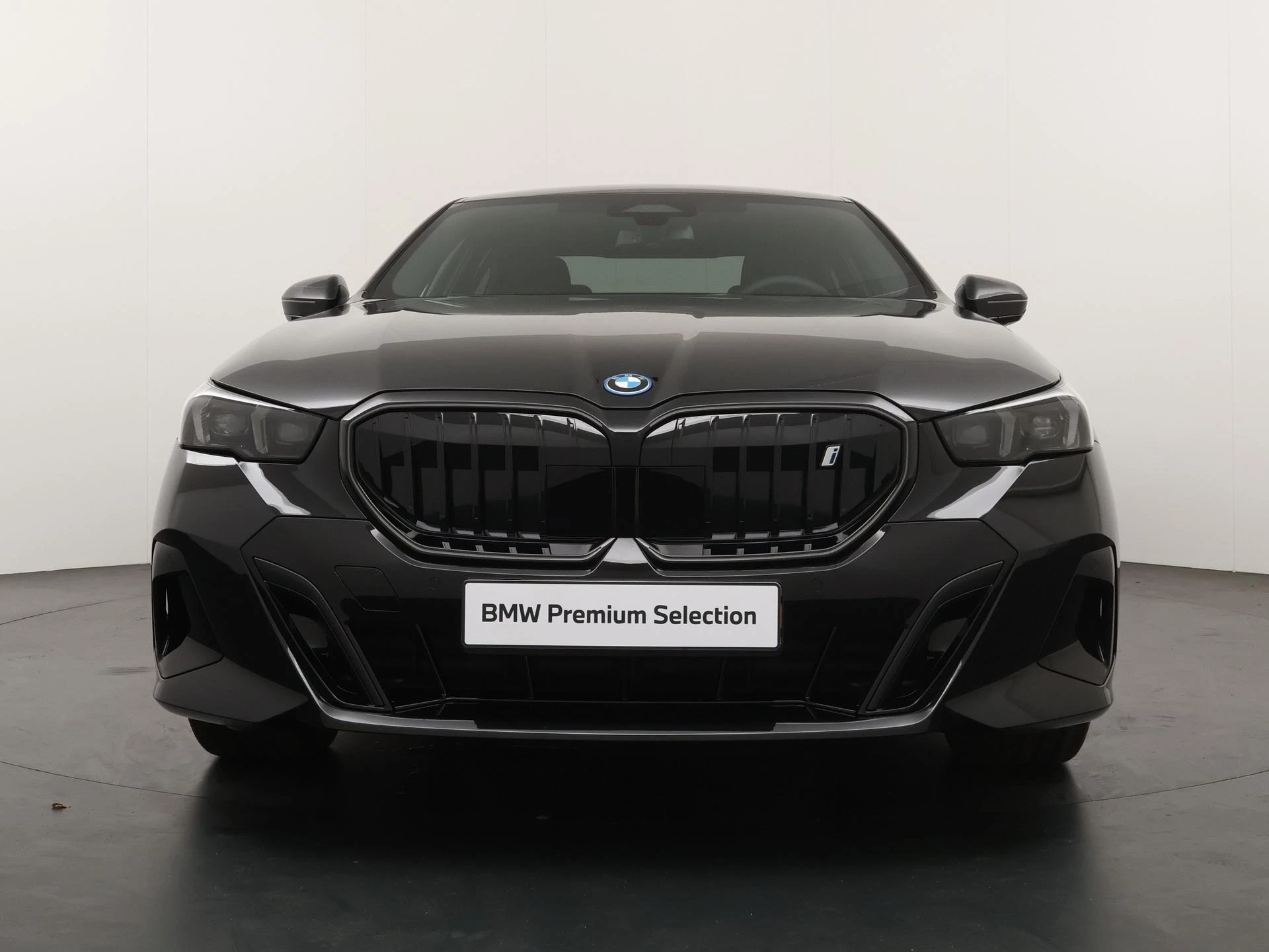 Hoofdafbeelding BMW i5